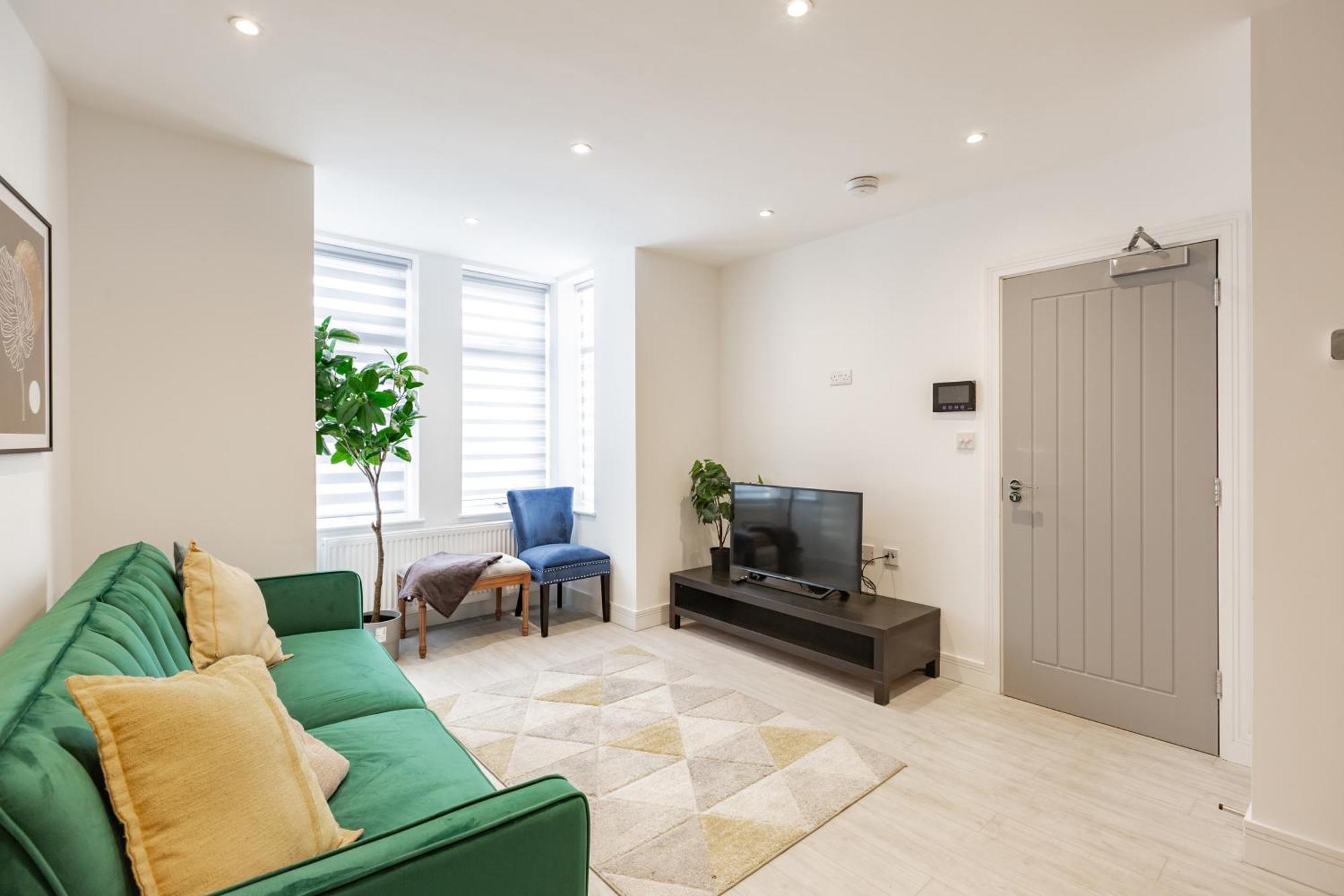 Pembroke Heights Apart otel Chatham  Dış mekan fotoğraf